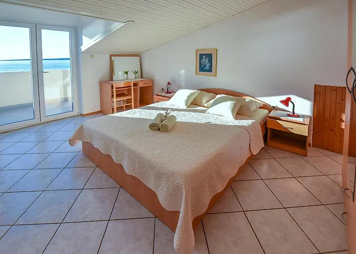 By The Sea Mandre, Pag - 23187 קולאן